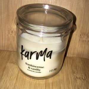 Karma frankincense & Vanilla Scented Candle